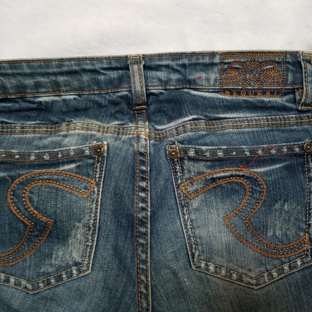 Jeans - Picture 3 of 3